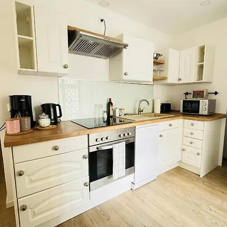 Filmap- Charmante Kreuzgewoelbe-whg Im Herzen Der Altstadt-ideal Fuer Paare & Geschaeftsreisende * 괴를리츠