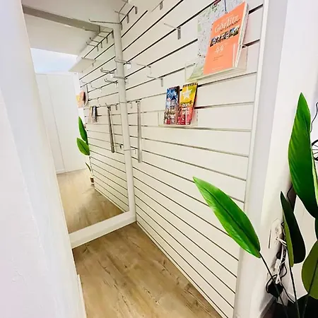 Filmap- Charmante Kreuzgewoelbe-whg Im Herzen Der Altstadt-ideal Fuer Paare & Geschaeftsreisende * 괴를리츠