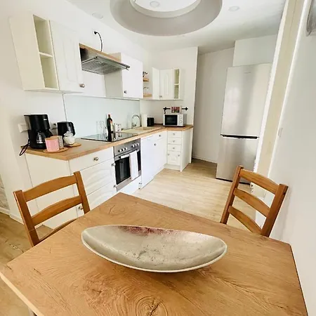 Lägenhet Filmap- Charmante Kreuzgewoelbe-whg Im Herzen Der Altstadt-ideal Fuer Paare & Geschaeftsreisende Görlitz